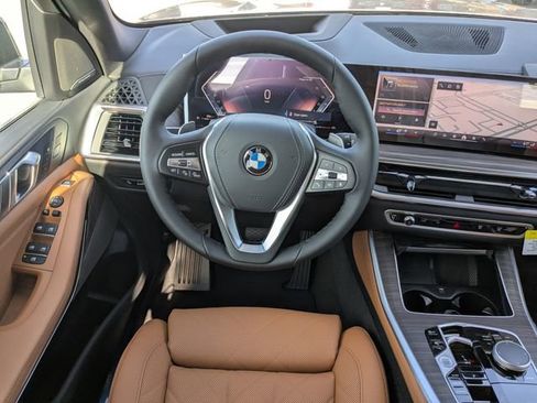 New 2026 BMW X5 sDrive40i w/ Climate Comfort Package RWD image 16
