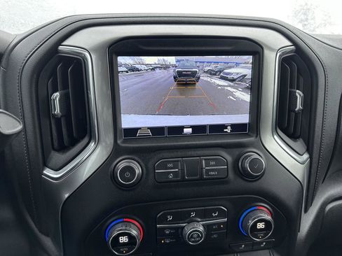 Used 2020 Chevrolet Silverado 1500 LT Trail Boss image 37