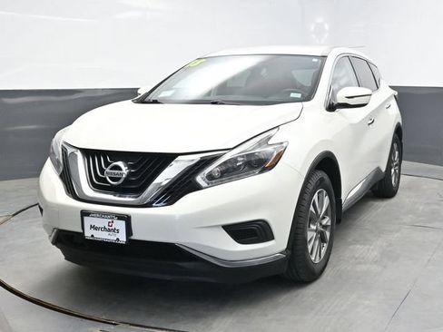 Used 2018 Nissan Murano S AWD/4WD image 2