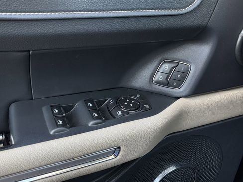 Certified 2022 Ford Expedition Max Limited image 24