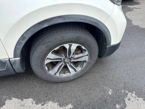 Used 2018 Honda CR-V LX image 11