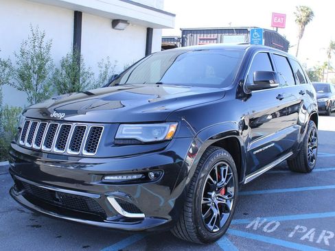 Used 2015 Jeep Grand Cherokee SRT w/ Trailer Tow Group IV image 4