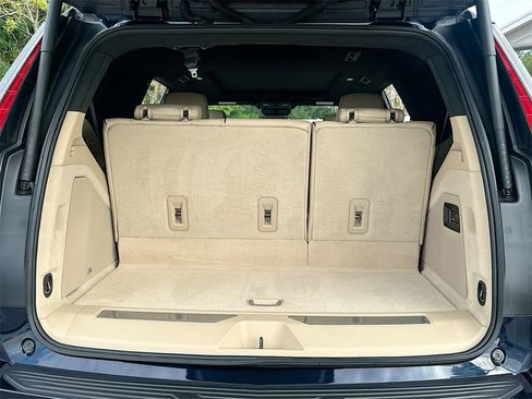 Used 2023 Cadillac Escalade Premium Luxury w/ LPO, Radiant Package image 28