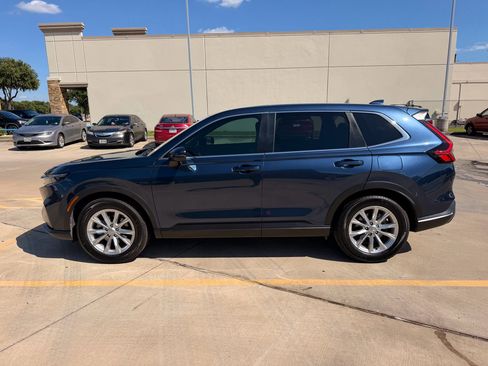 Certified 2024 Honda CR-V EX image 5