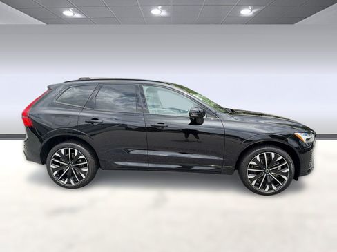New 2026 Volvo XC60 T8 Ultra w/ Climate Package AWD/4WD image 7