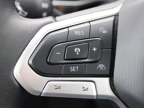 Used 2022 Volkswagen Jetta SEL image 29