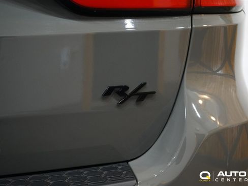 Used 2025 Dodge Durango R/T w/ Blacktop Package image 8