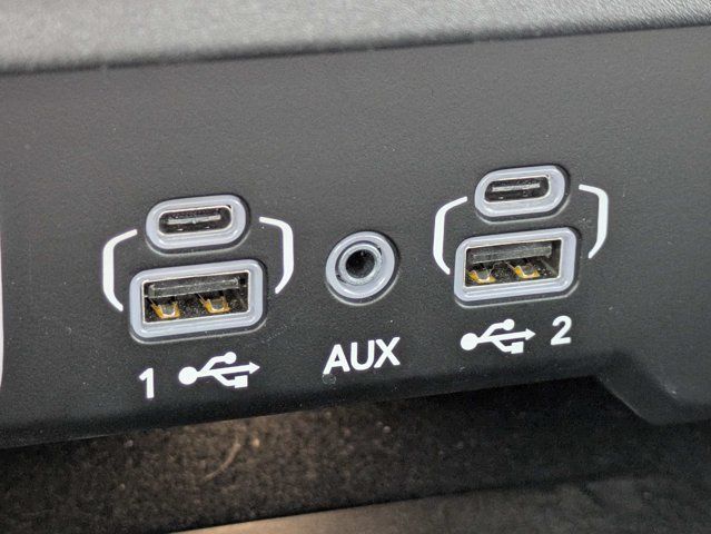 Used 2023 Jeep Grand Wagoneer L 4WD w/ Flexible Seating Group image 25