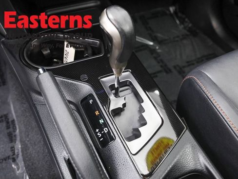 Used 2018 Toyota RAV4 SE image 13