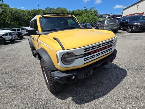 Used 2023 Ford Bronco Heritage Edition AWD/4WD image 11