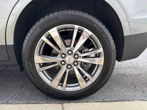 Certified 2025 Cadillac XT5 Premium Luxury image 20