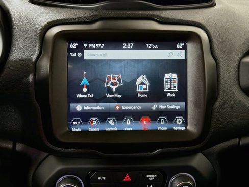 Used 2021 Jeep Renegade Limited w/ Sun & Sound Group AWD/4WD image 17