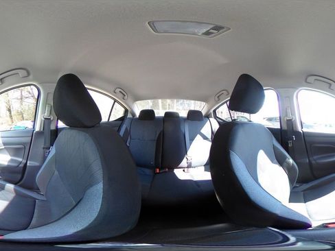 Used 2025 Nissan Versa SV image 42