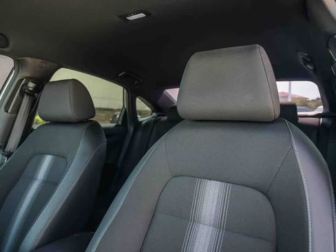 Used 2025 Honda Civic Sport image 17