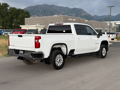 Used 2024 Chevrolet Silverado 2500 LT w/ Convenience Package AWD/4WD image 9