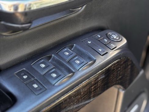 Used 2015 GMC Sierra 1500 Denali image 21
