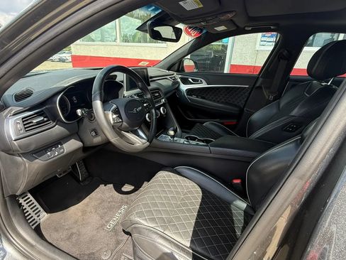 Used 2019 Genesis G70 2.0T Advanced w/ Sport Package AWD/4WD image 9