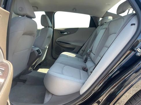 Used 2024 Chevrolet Malibu LT FWD image 18