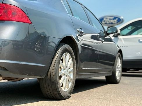 Used 2011 Buick Lucerne CXL FWD image 34