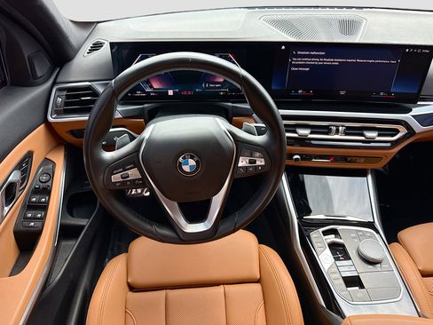 Used 2024 BMW 330i Sedan w/ Convenience Package RWD image 16