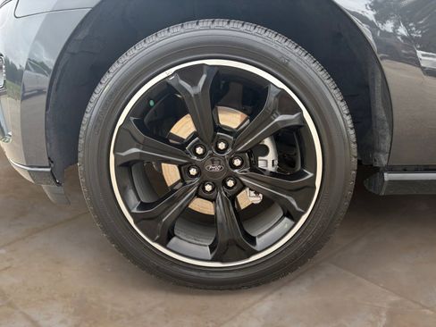 Used 2023 Ford Expedition Limited RWD image 28