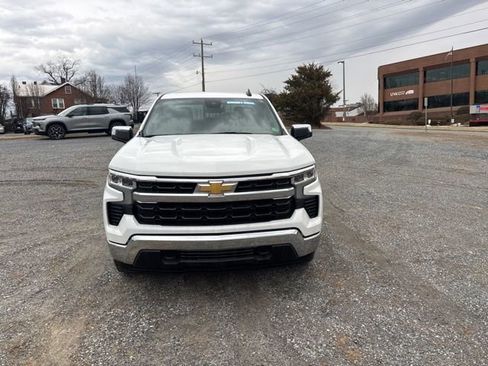 Used 2025 Chevrolet Silverado 1500 LT image 25