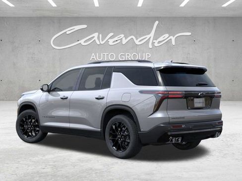 New 2026 Chevrolet Traverse LT w/ Midnight/Sport Edition image 3