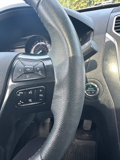 Used 2019 Ford Explorer Sport w/ Equipment Group 401A AWD/4WD image 28