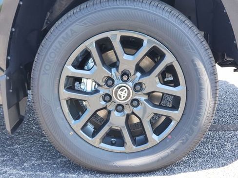 New 2026 Toyota Tundra Platinum image 8