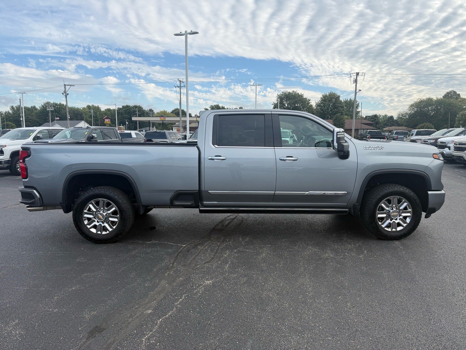 Used 2026 Chevrolet Silverado 3500 High Country w/ High Country Premium Package AWD/4WD image 7