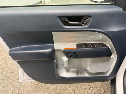Used 2022 Ford Maverick XLT FWD image 10