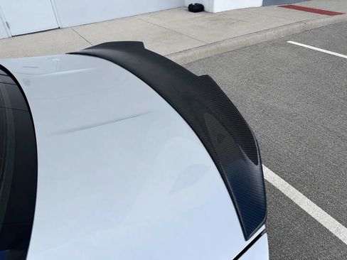 Used 2018 BMW M4 Coupe RWD image 11