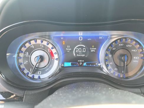 Used 2022 Chrysler 300 S w/ Comfort Group RWD image 19