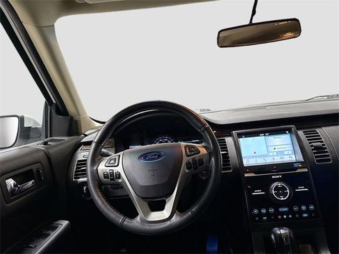Used 2019 Ford Flex Limited image 22