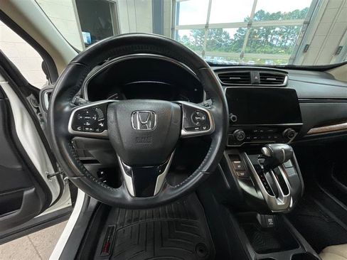 Used 2018 Honda CR-V Touring image 16