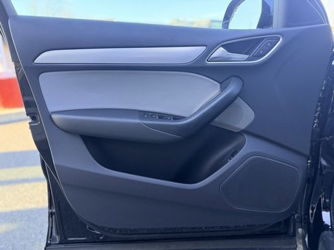 Used 2016 Audi Q3 2.0T Premium Plus image 13