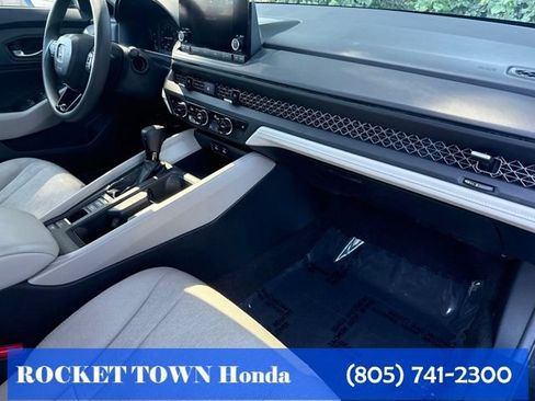 Used 2024 Honda Accord EX image 16