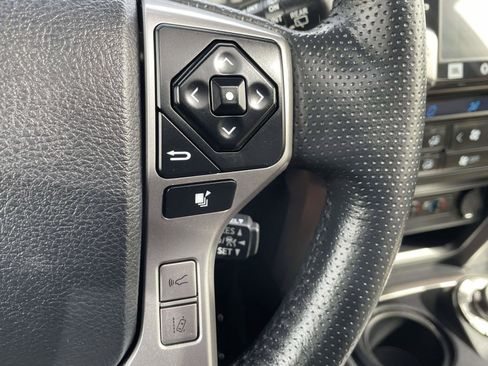 Used 2023 Toyota 4Runner Limited AWD/4WD image 25