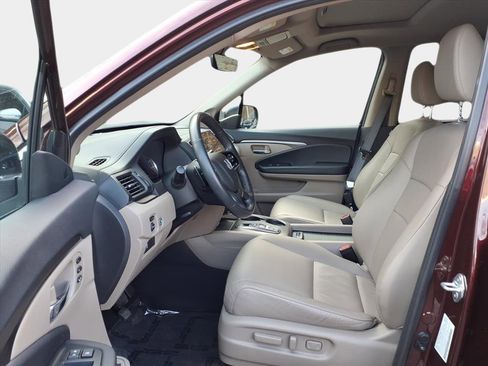 Used 2022 Honda Pilot Special Edition image 9