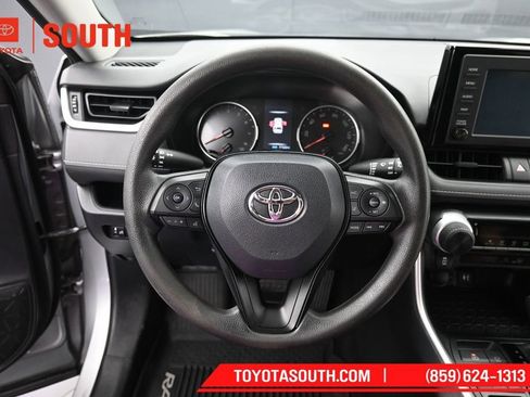 Used 2019 Toyota RAV4 LE w/ All Weather Liner Package AWD/4WD image 21