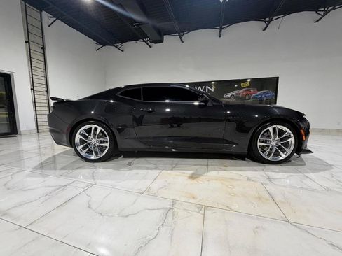 Used 2024 Chevrolet Camaro LT image 8