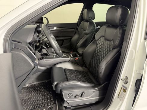 Used 2019 Audi SQ5 Premium Plus AWD/4WD image 19