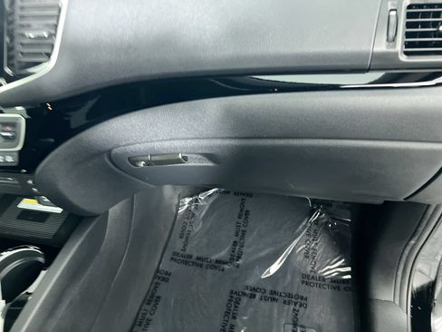 Used 2019 Honda Pilot Elite image 31