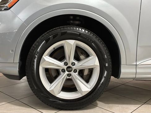 Used 2023 Audi Q7 2.0T Premium w/ Convenience Package image 15