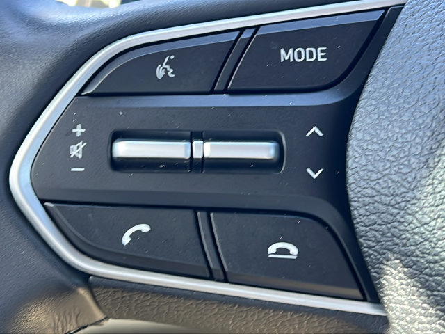 Used 2020 Hyundai Santa Fe Limited FWD image 30