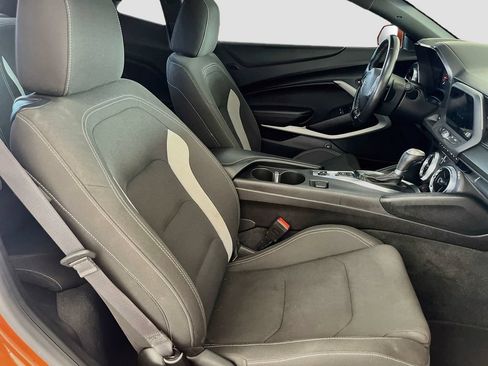 Used 2022 Chevrolet Camaro SS RWD image 26