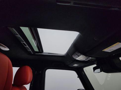 Certified 2025 Mercedes-Benz G 550 image 23