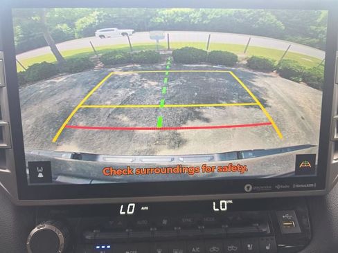 Used 2023 Toyota Tundra Limited w/ Power Package AWD/4WD image 32