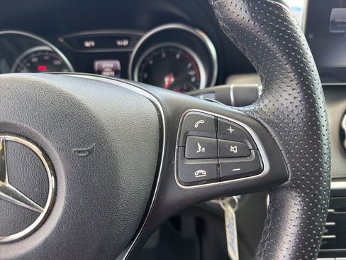 Used 2020 Mercedes-Benz GLA 250 4MATIC w/ Convenience Package image 19