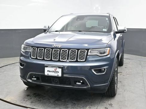 Used 2020 Jeep Grand Cherokee Overland AWD/4WD image 2